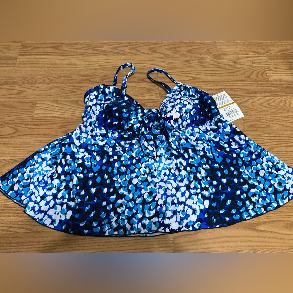 Maxine of Hollywood New Tankini Top